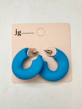 Load image into Gallery viewer, Open Circle Hoop Style Post Earrings