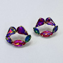 Load image into Gallery viewer, Crystal Lip earrings