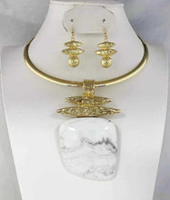 Load image into Gallery viewer, Marble Pendant Necklace Set