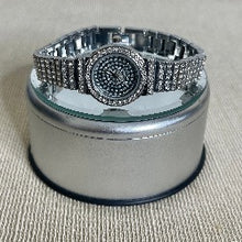 Load image into Gallery viewer, Iced Out Baguette Watch