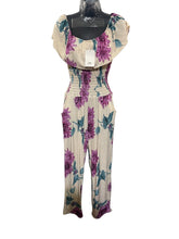 Load image into Gallery viewer, Flower Capris Jumper
