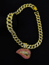 Load image into Gallery viewer, Bling Lip Necklace
