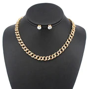 Load image into Gallery viewer, Elegance Chain Necklace
