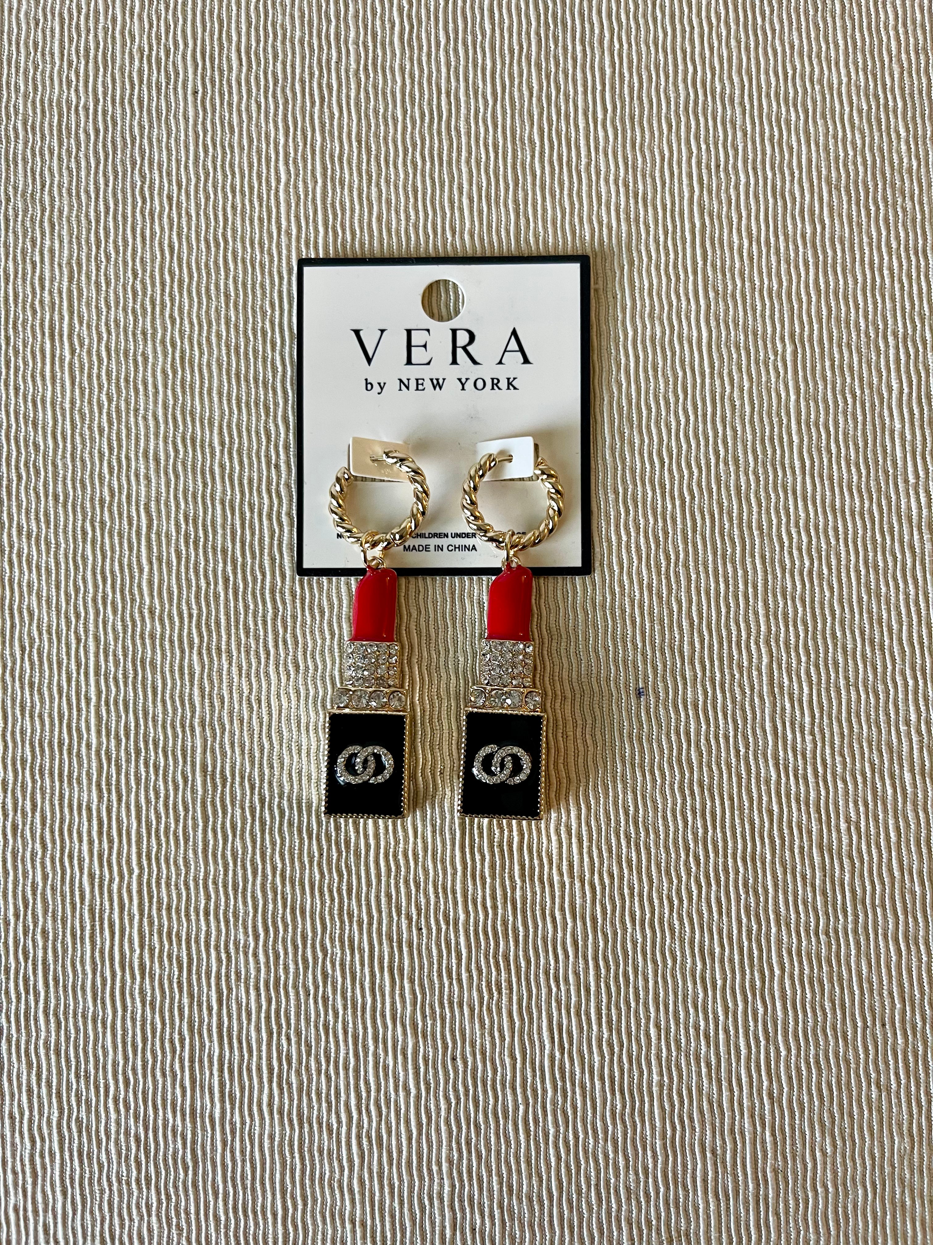 Luxurious Lipstick Earring