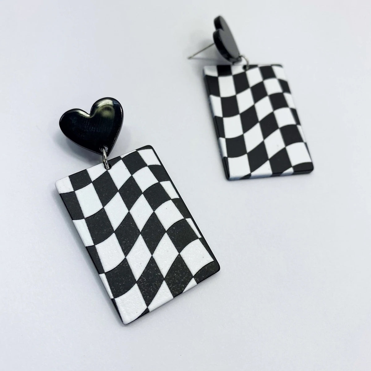 Pendientes clásicos de corazón
