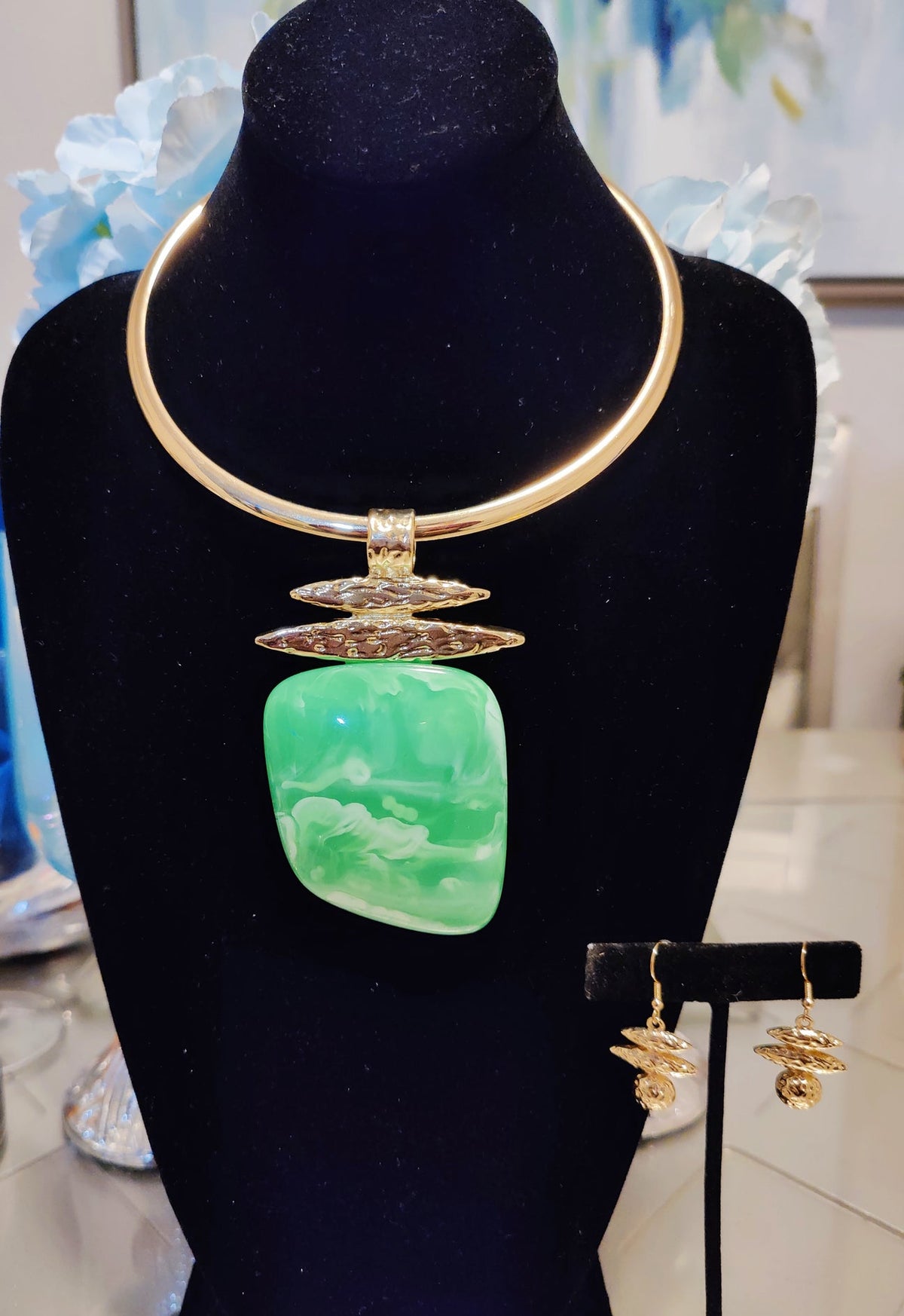 Marble Pendant Necklace Set