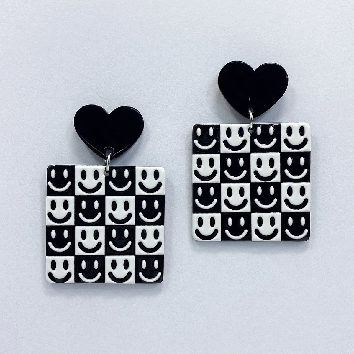 Pendientes clásicos de corazón