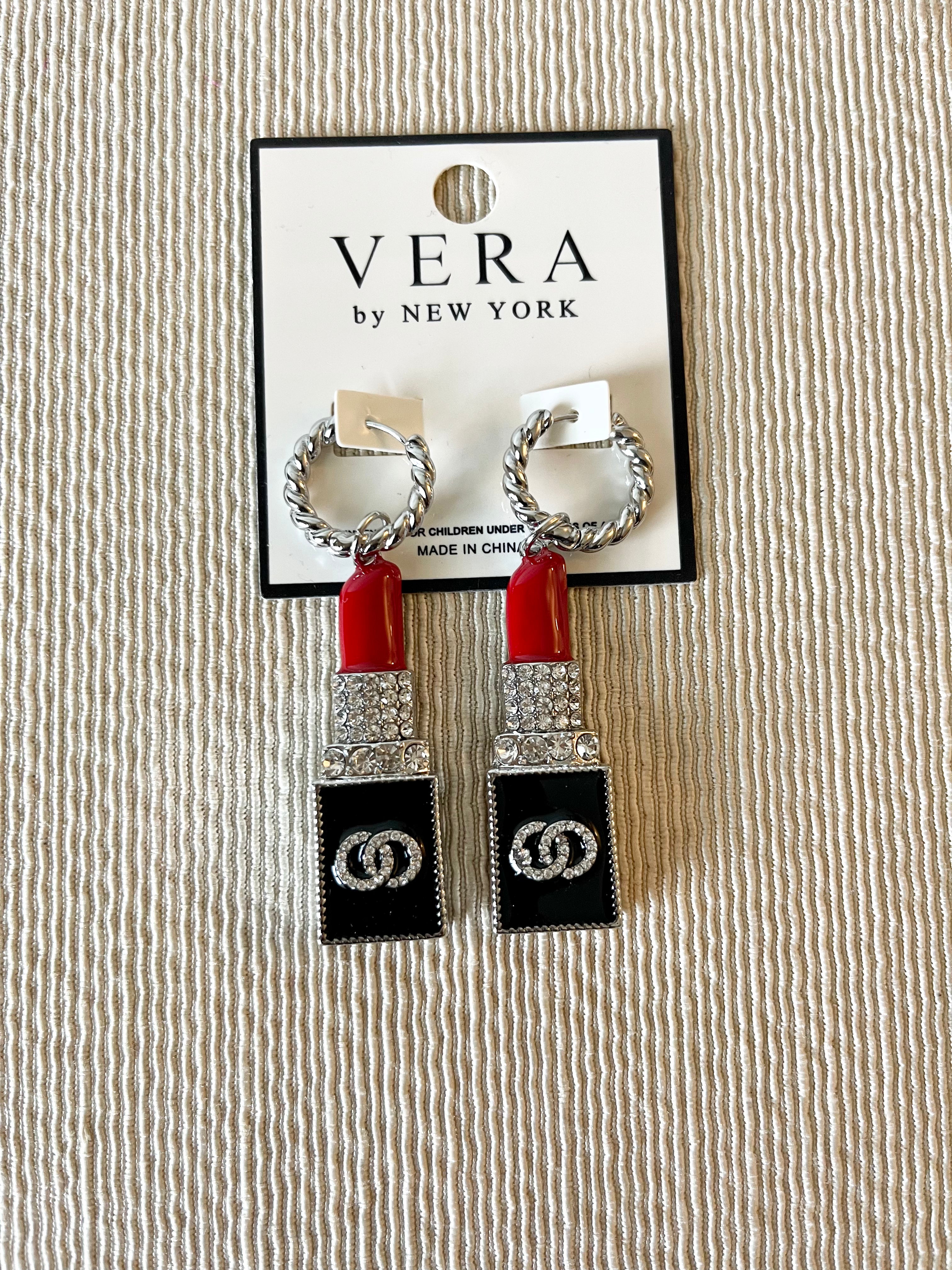 Luxurious Lipstick Earring