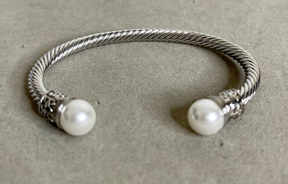 Cable Bracelet