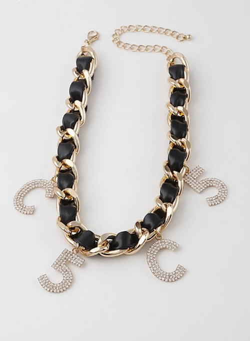 C5 C5 Choker