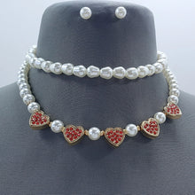Load image into Gallery viewer, Lovely Hearts &amp; Pearls

