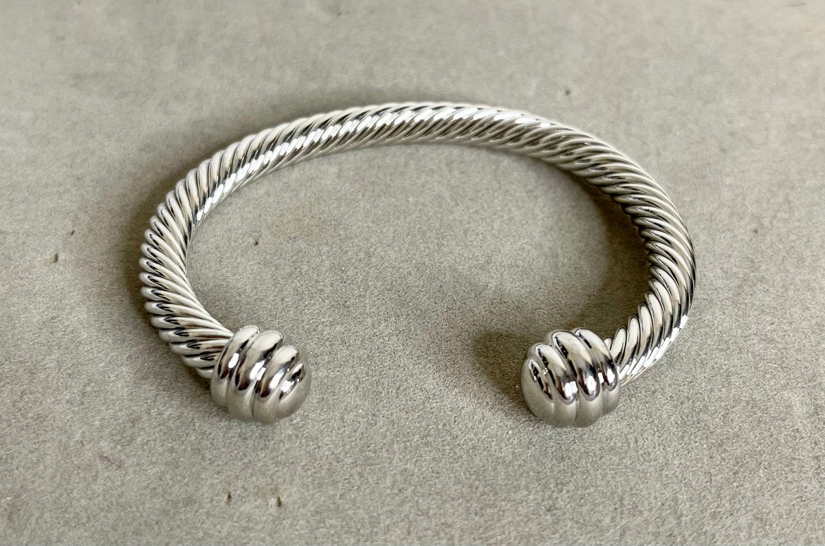 Cable Bracelet