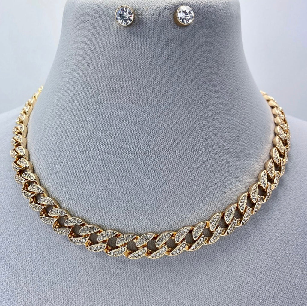 Elegance Chain Necklace