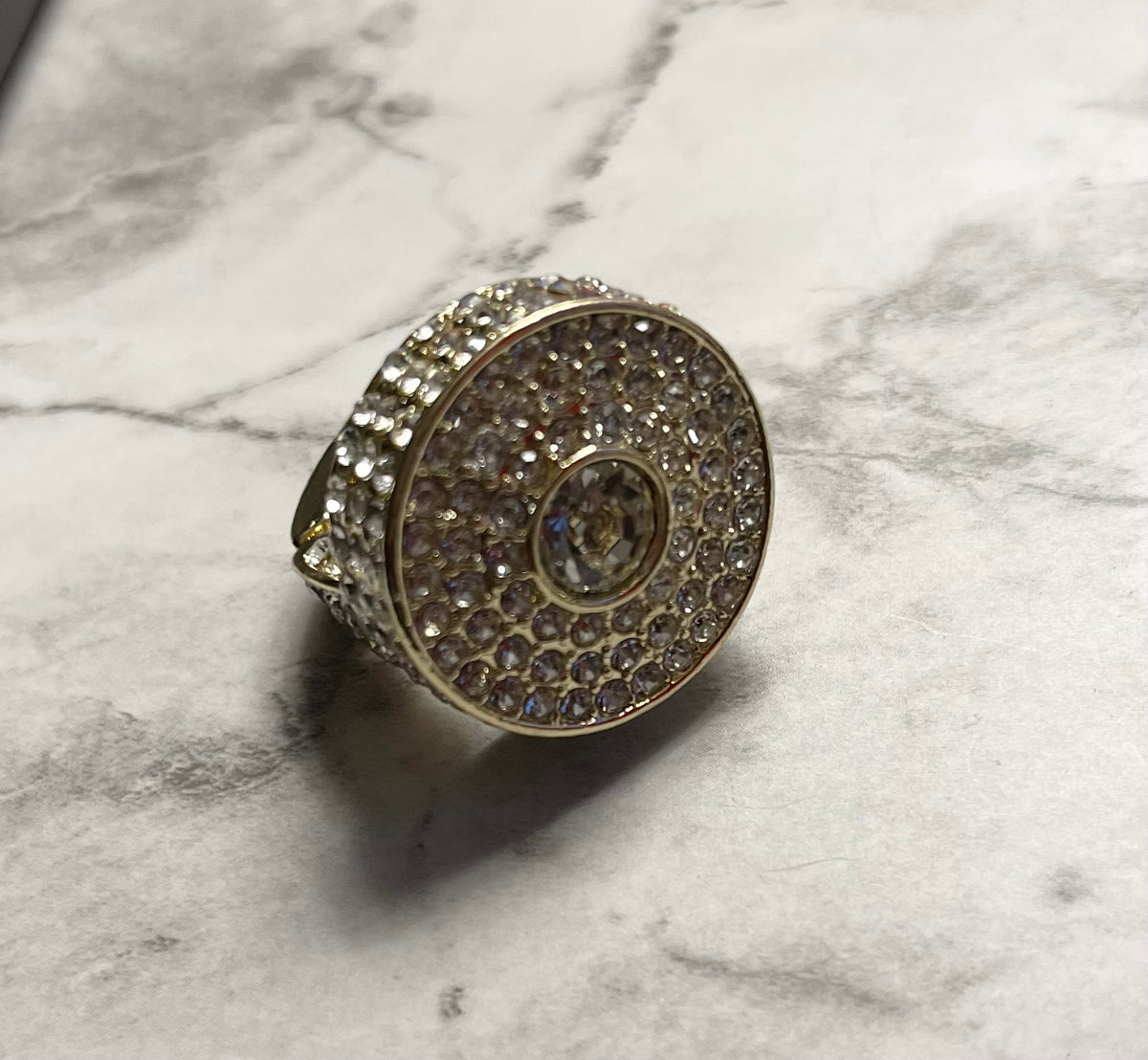 Icey Cluster Ring